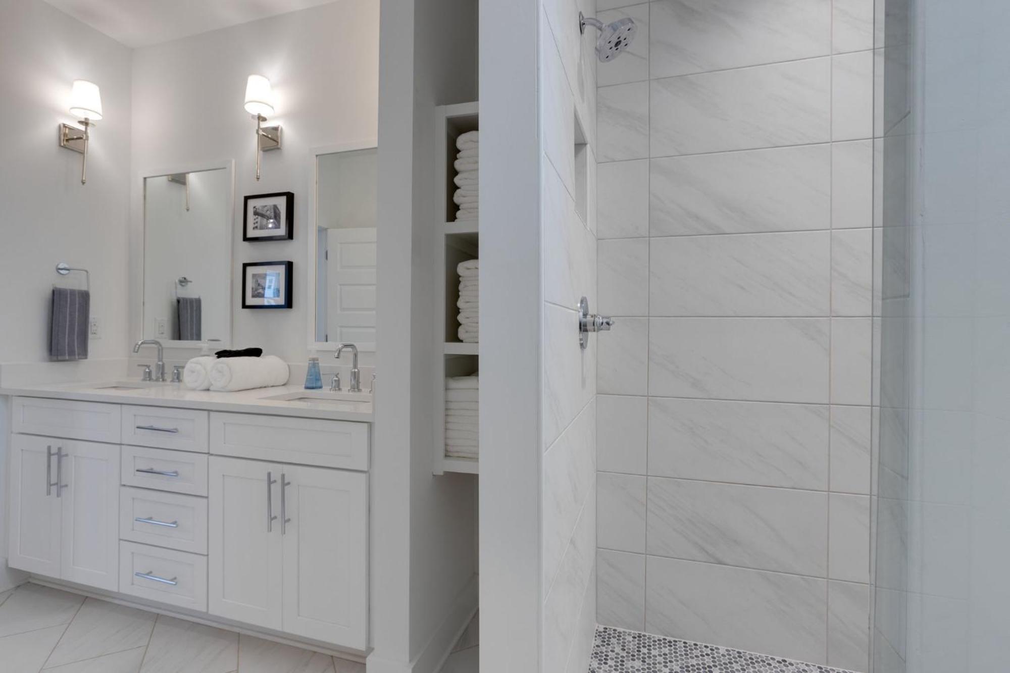Modern Townhome, 10Min To Downtown! 8Min To Grand Ole Opry! Sleeps 8! Nashville Extérieur photo