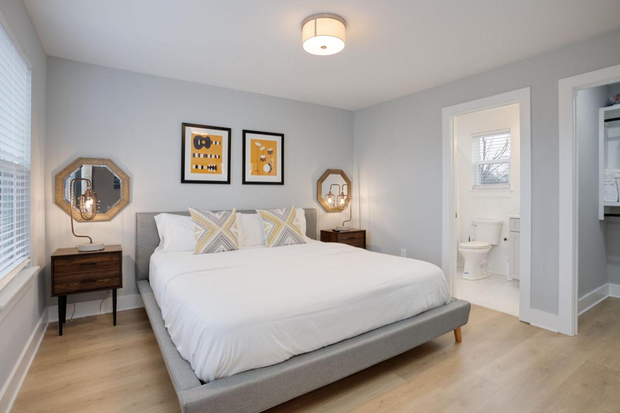 Modern Townhome, 10Min To Downtown! 8Min To Grand Ole Opry! Sleeps 8! Nashville Extérieur photo